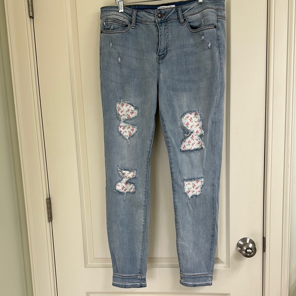 Judy Blue Skinny Jeans Blue and Pink Distressed